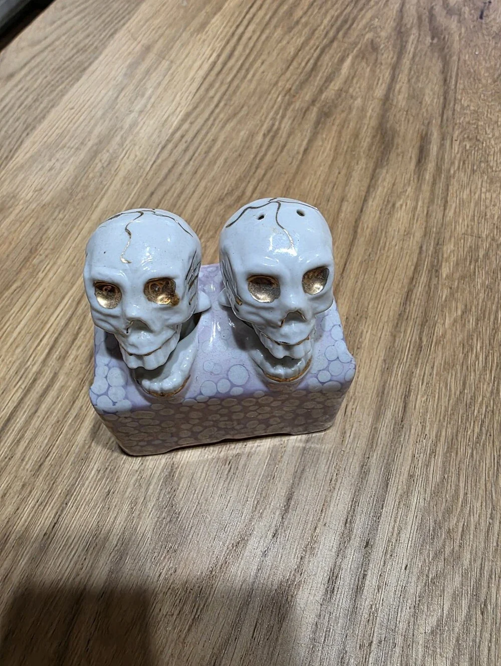 Ceramic Skull Salt & Pepper Shakers - Lavender Bubble Glaze